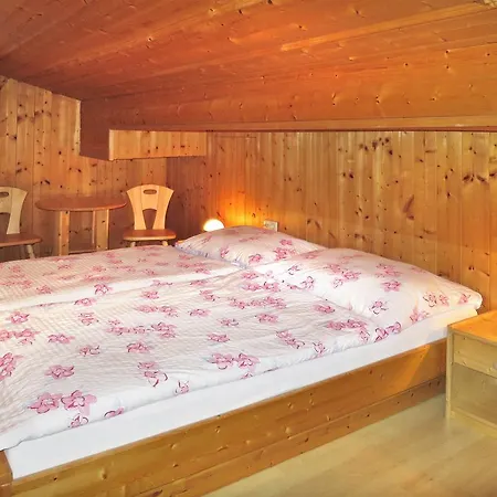 Haus Neumayr 200W Apartment *