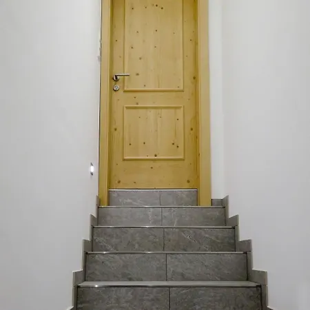 Apartment Haus Neumayr 200W