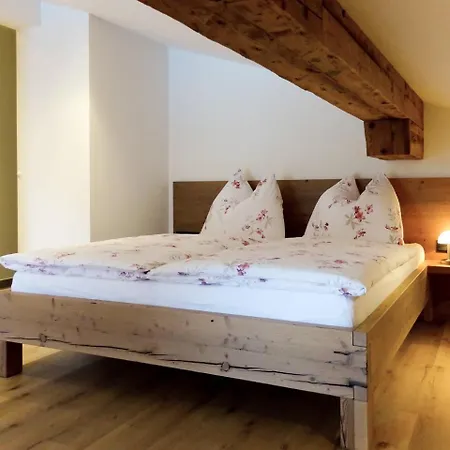 Haus Neumayr 200W Apartment Bruck an der Grossglocknerstrasse